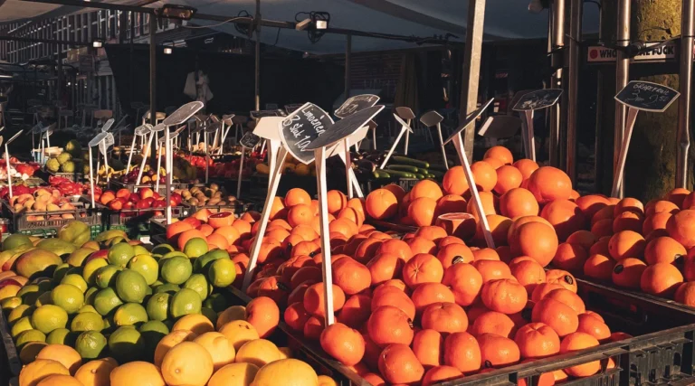 Fresh fruit displayed at an outdoor market stall in Amsterdam